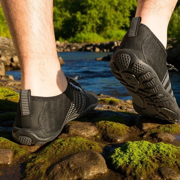 SAYOLA Water Shoes Mens Size 9.5 Black Quick Dry Aqua Swim Barefoot Beach Surf - Picture 3 of 16